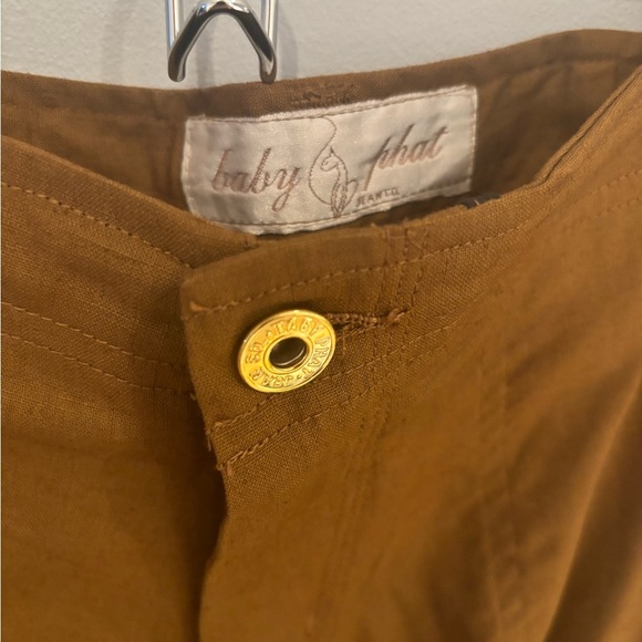 Baby Phat y2k Brown Cargo Shorts with Chain Detail - Picture 3 of 5